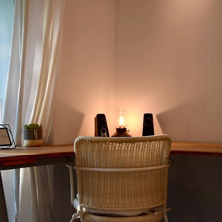 רוסטוק Stilvolle Wohnung Mit Balkon & Parkplatz מראה חיצוני תמונה
